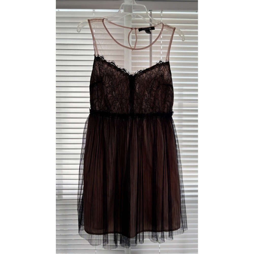 Forever 21 Cocktail Dress Sz S Sheer Pink Sleeveless Top With Black Lace Overlay